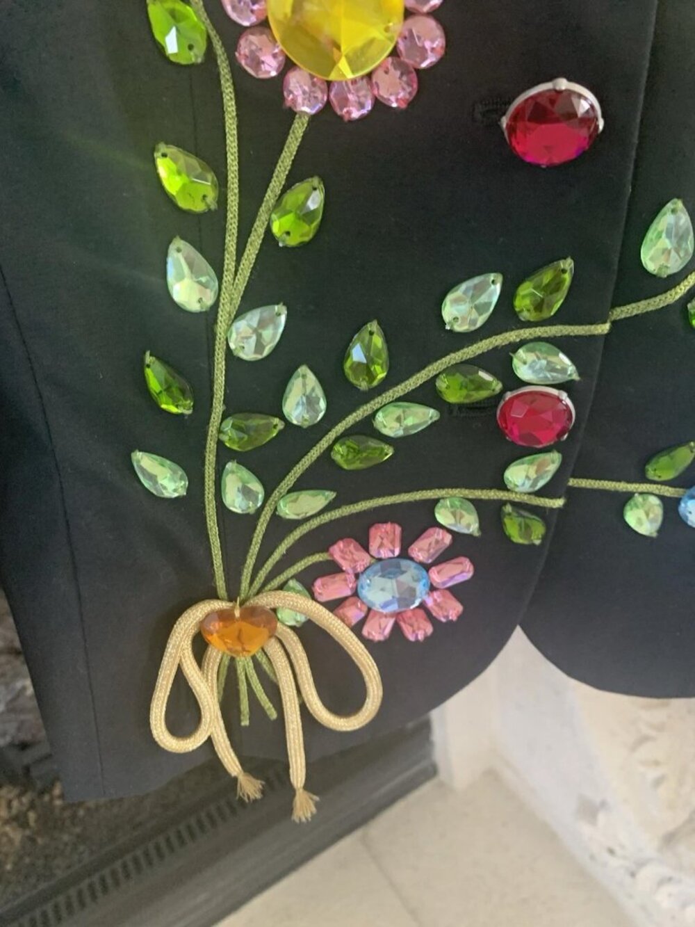 MOSCHINO VINTAGE BLACK JACKET SKIRT SUIT COLORED GEMS FLOWERS STEMS USA 8 10 - Picture 8 of 16